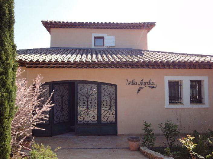 Image No.2-Maison de 7 chambres à vendre à Brignoles