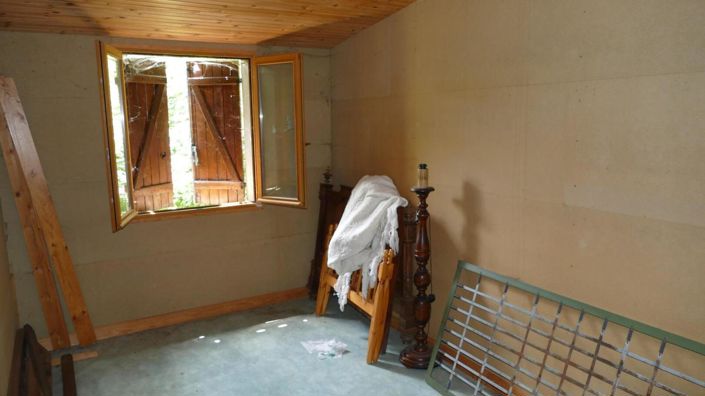 Image No.6-4 Bed House for sale