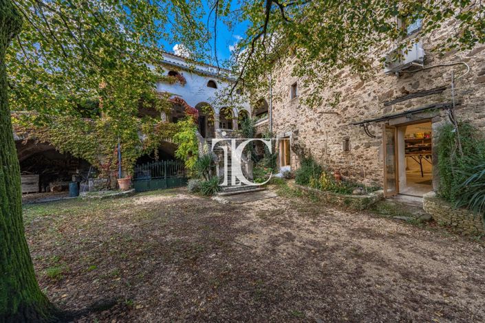 Image No.23-5 Bed House for sale