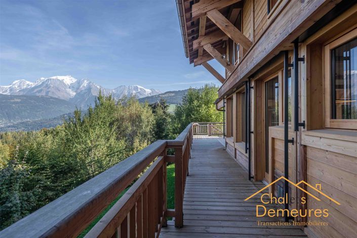 Image No.1-5 Bed House for sale