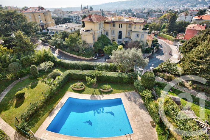 Image No.24-4 Bed Apartment for sale