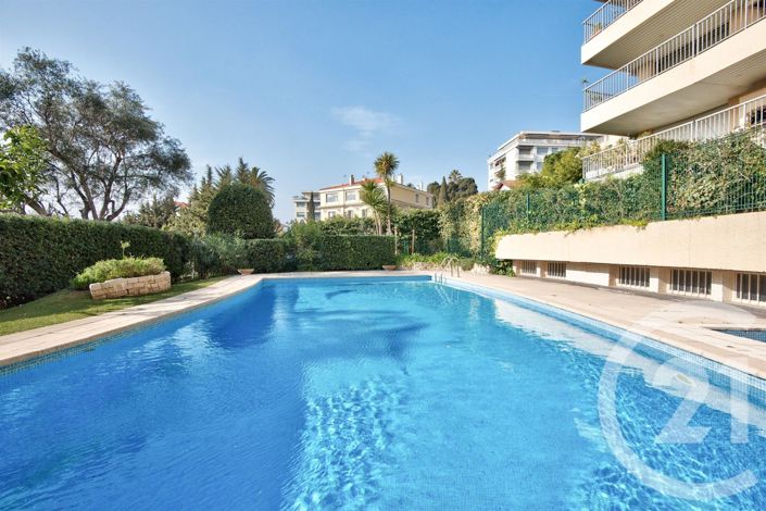 Image No.4-4 Bed Apartment for sale