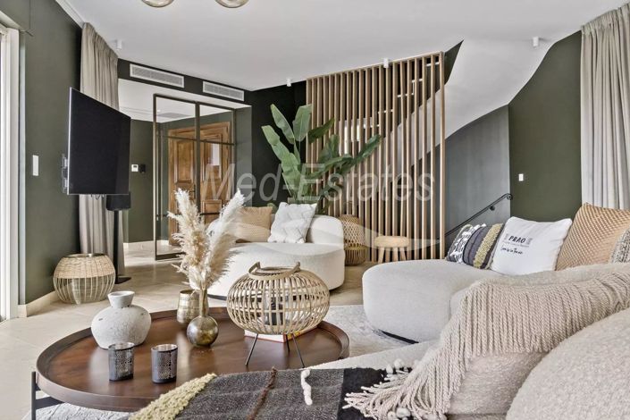 Image No.14-5 Bed House for sale