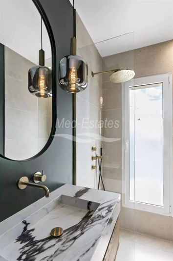 Image No.27-5 Bed House for sale