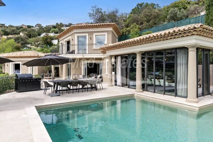 Image No.4-5 Bed House for sale