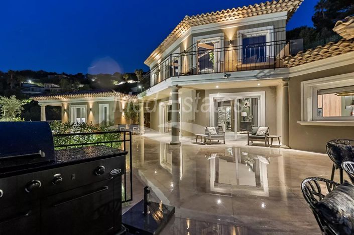 Image No.71-5 Bed House for sale