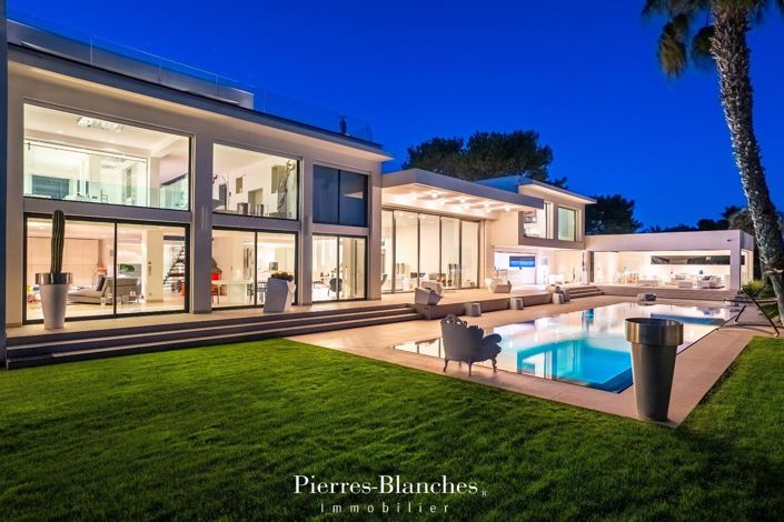 Image No.3-Propriété de 4 chambres à vendre à Herault