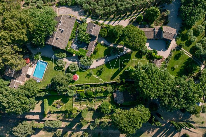 Image No.2-11 Bed House for sale