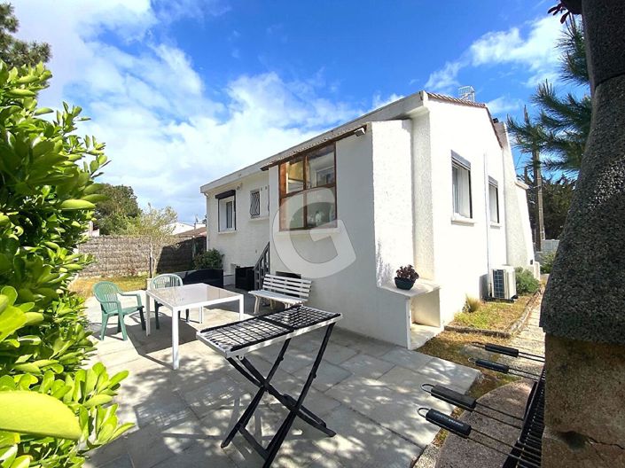 Image No.1-2 Bed House for sale
