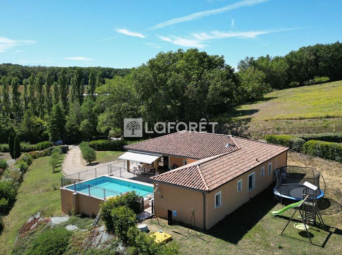 Image No.2-Maison de 4 chambres à vendre à Condom