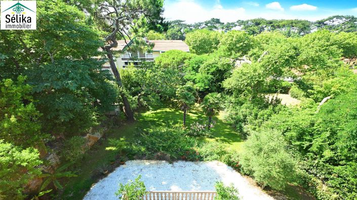 Image No.3-6 Bed House for sale