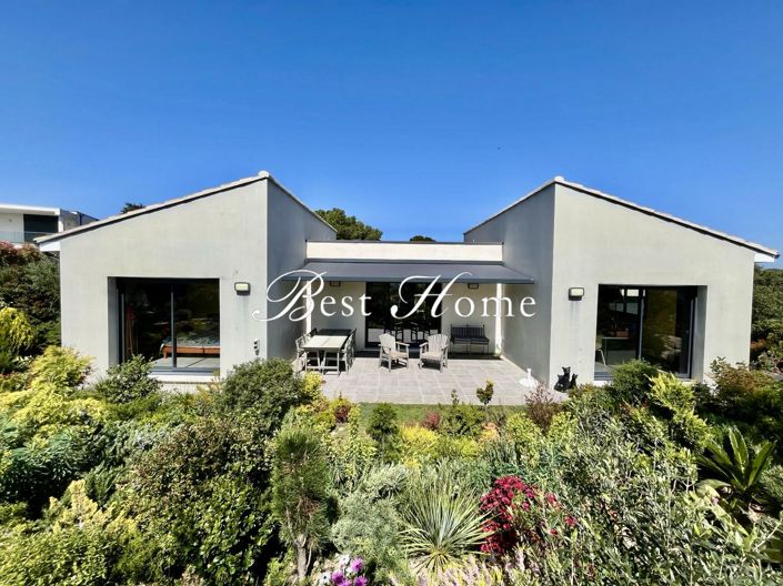 Image No.3-Maison de 2 chambres à vendre à Nîmes