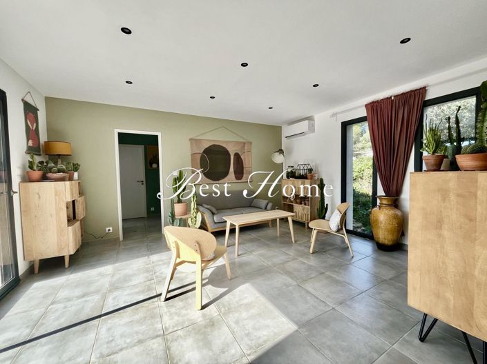 Image No.7-Maison de 2 chambres à vendre à Nîmes