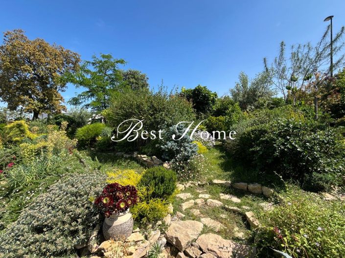 Image No.8-Maison de 2 chambres à vendre à Nîmes