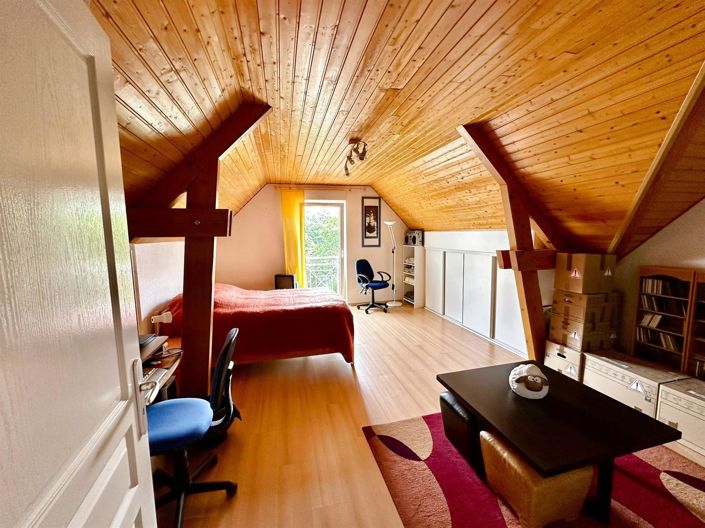 Image No.13-3 Bed House for sale