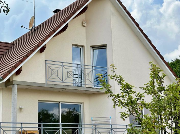 Image No.21-3 Bed House for sale