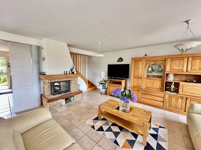 Image No.7-3 Bed House for sale