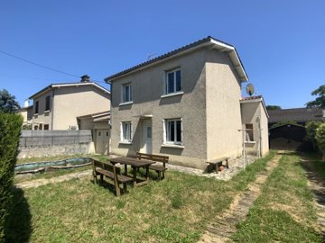 Maison de 3 chambres à vendre à Gramat