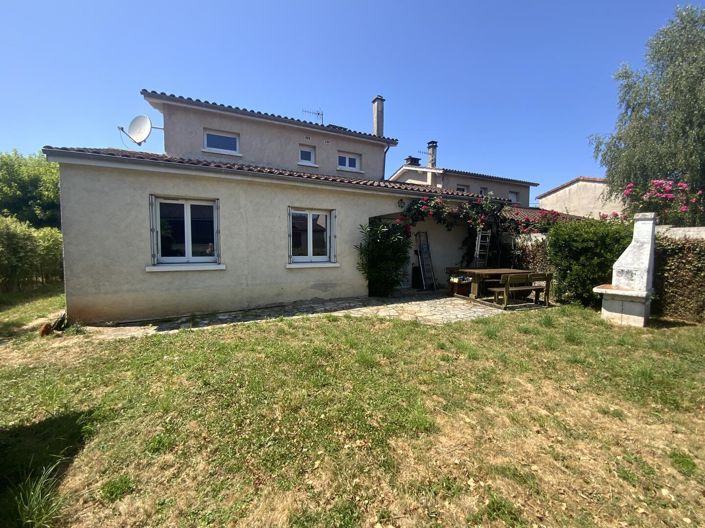 Image No.4-3 Bed House for sale