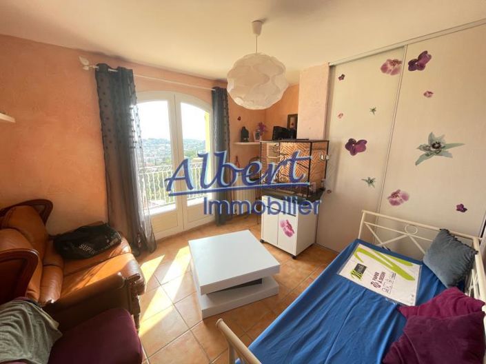 Image No.13-5 Bed House for sale