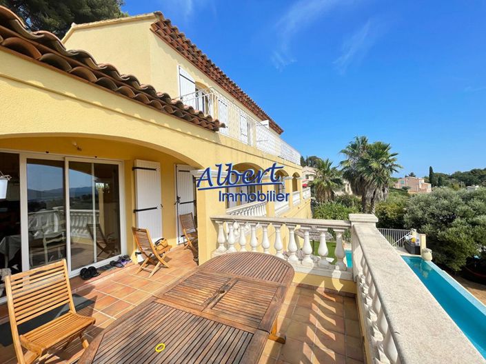 Image No.3-5 Bed House for sale