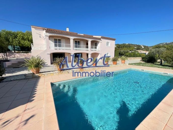 Image No.2-Maison de 6 chambres à vendre à Ollioules