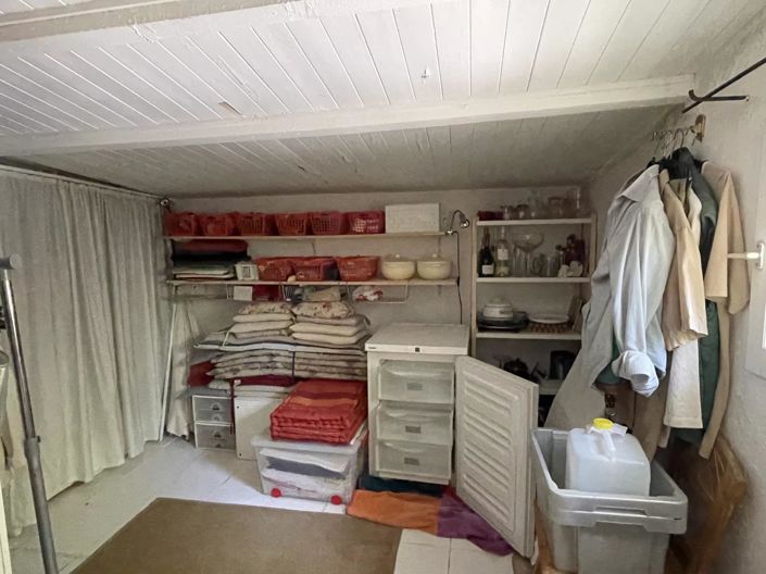 Image No.12-2 Bed House for sale