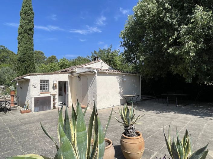 Image No.3-2 Bed House for sale