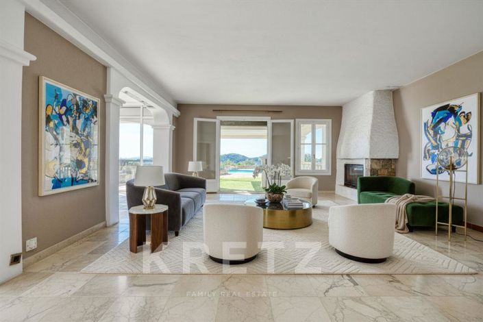 Image No.1-6 Bed House for sale