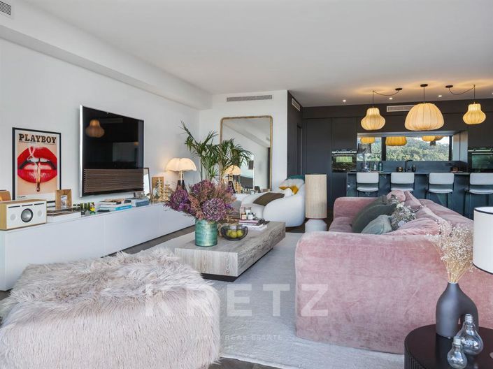 Image No.11-Propriété de 4 chambres à vendre à Le Lavandou