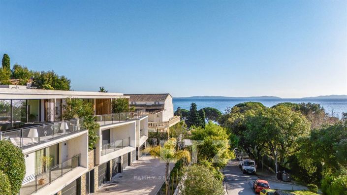 Image No.4-Appartement de 4 chambres à vendre à Le Lavandou