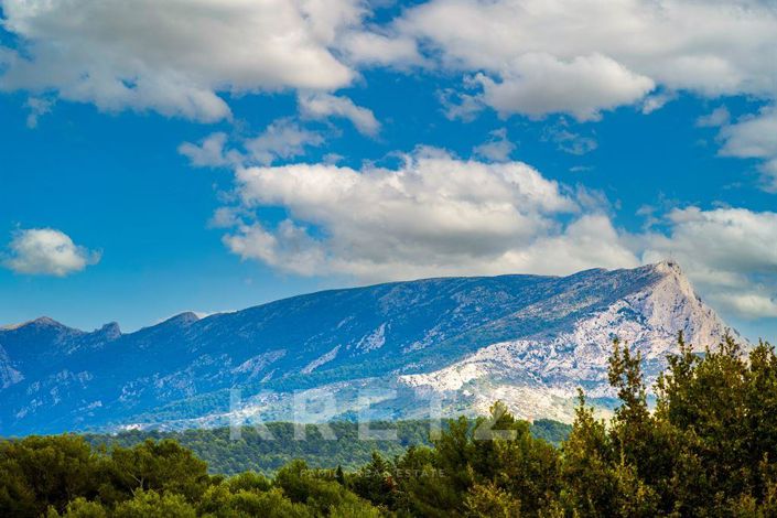 Image No.24-Propriété de 5 chambres à vendre à Bouches-du-Rhône