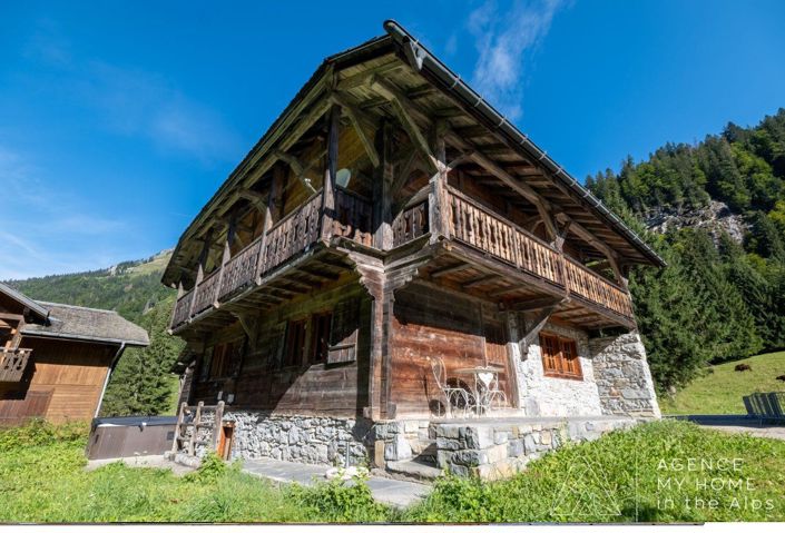 Image No.1-4 Bed House for sale
