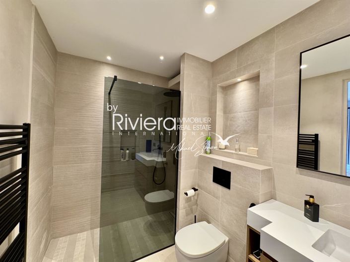 Image No.28-5 Bed House for sale