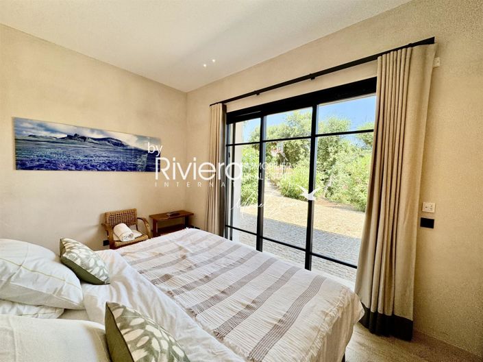 Image No.33-5 Bed House for sale