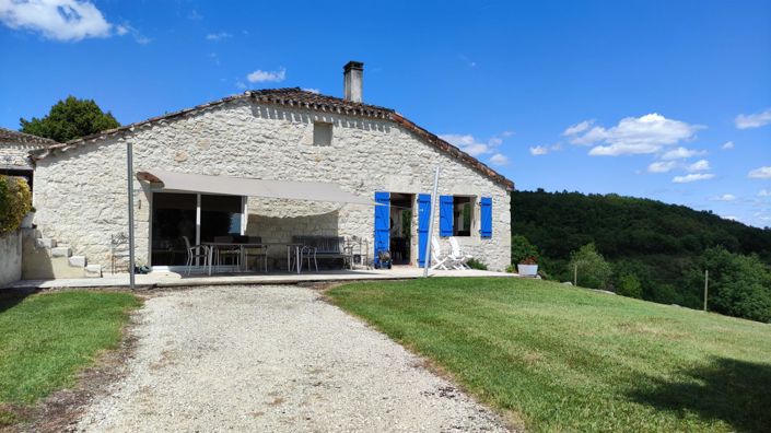 Image No.10-5 Bed House for sale