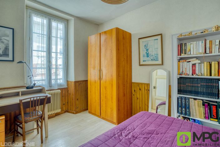 Image No.4-3 Bed House for sale