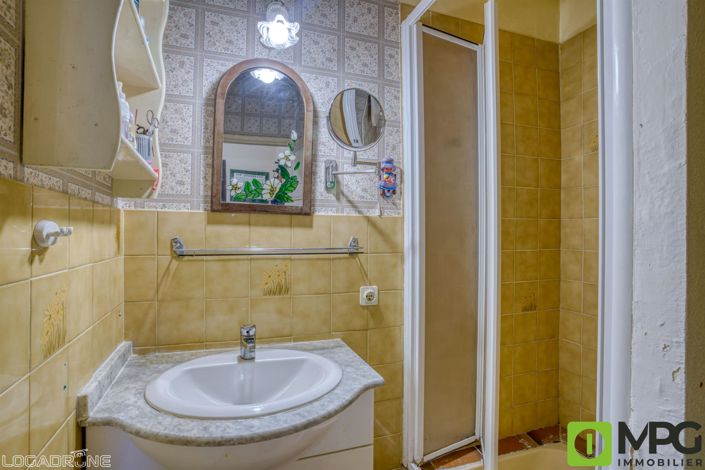 Image No.6-3 Bed House for sale