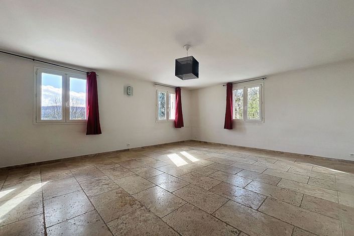 Image No.18-Maison de 5 chambres à vendre à Apt