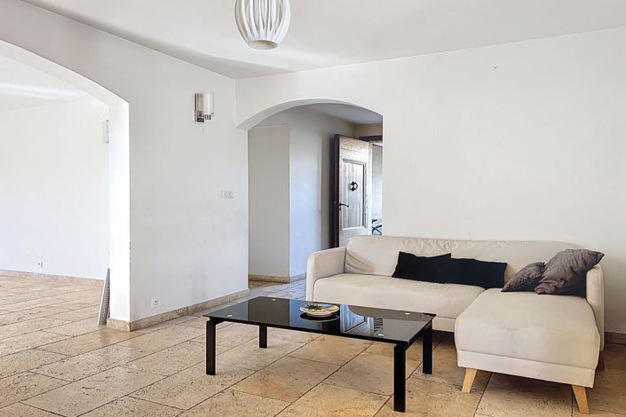 Image No.33-Maison de 5 chambres à vendre à Apt