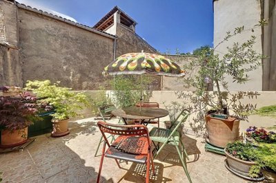 1 - Apt, Appartement