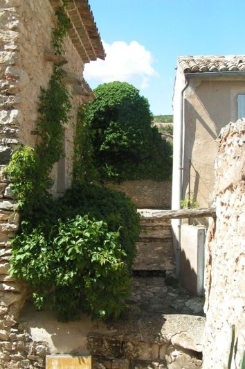 Image No.11-10 Bed House for sale