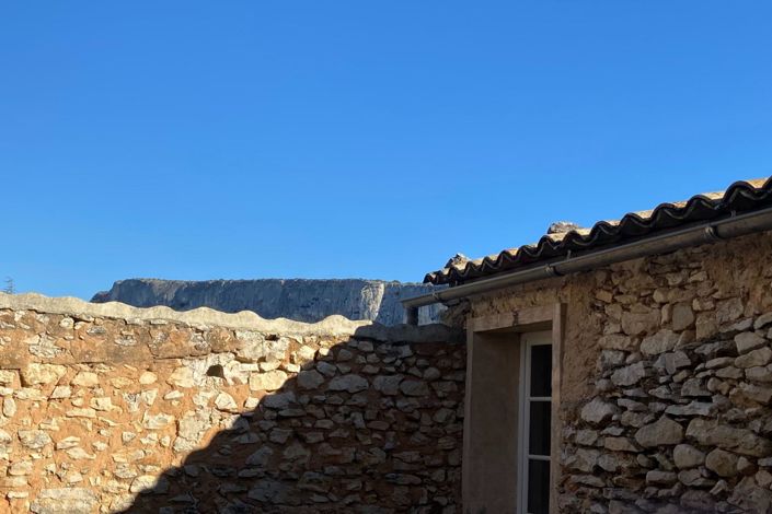 Image No.6-10 Bed House for sale