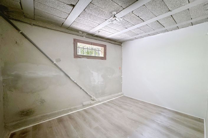 Image No.14-4 Bed House for sale