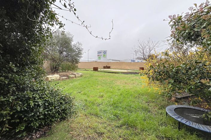 Image No.15-3 Bed House for sale