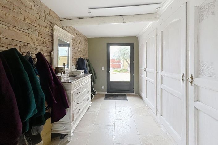 Image No.7-3 Bed House for sale