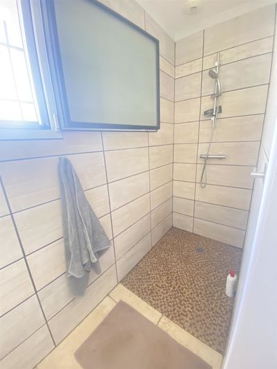 Image No.10-4 Bed House for sale