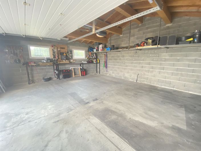 Image No.23-4 Bed House for sale