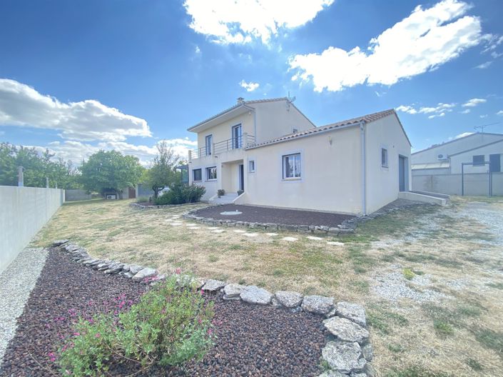 Image No.3-4 Bed House for sale