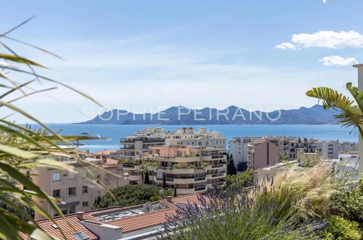Image No.1-3 Bed Apartment for sale